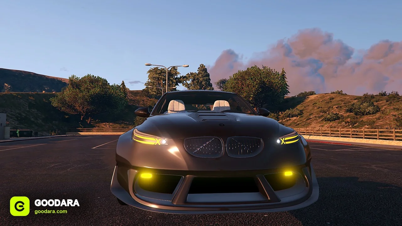 GR5 Widebody Sedan – Lore-Friendly M5 E60 with Air Ride & Sunroof for FiveM – image 7
